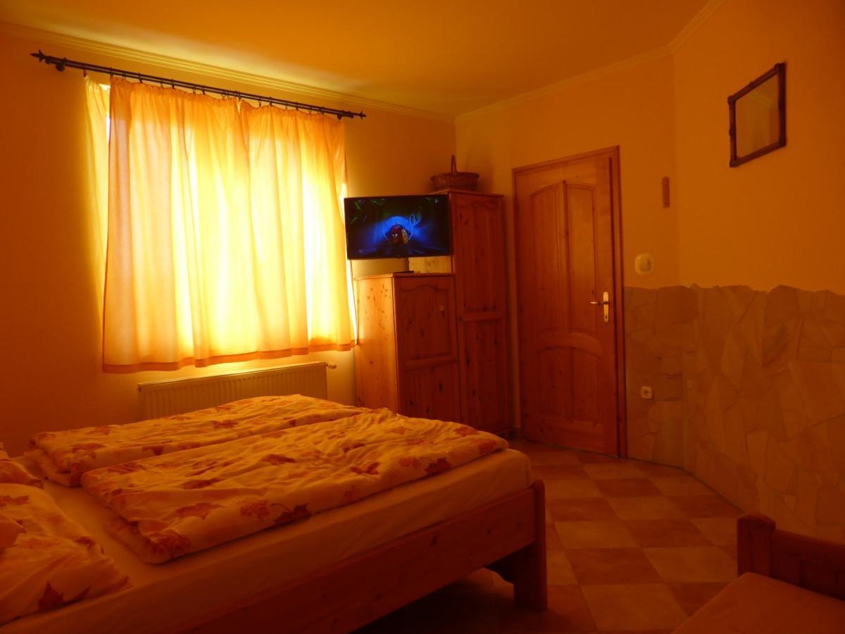 Napfeny Apartman Es Vendeghaz Egerszalok Exterior photo